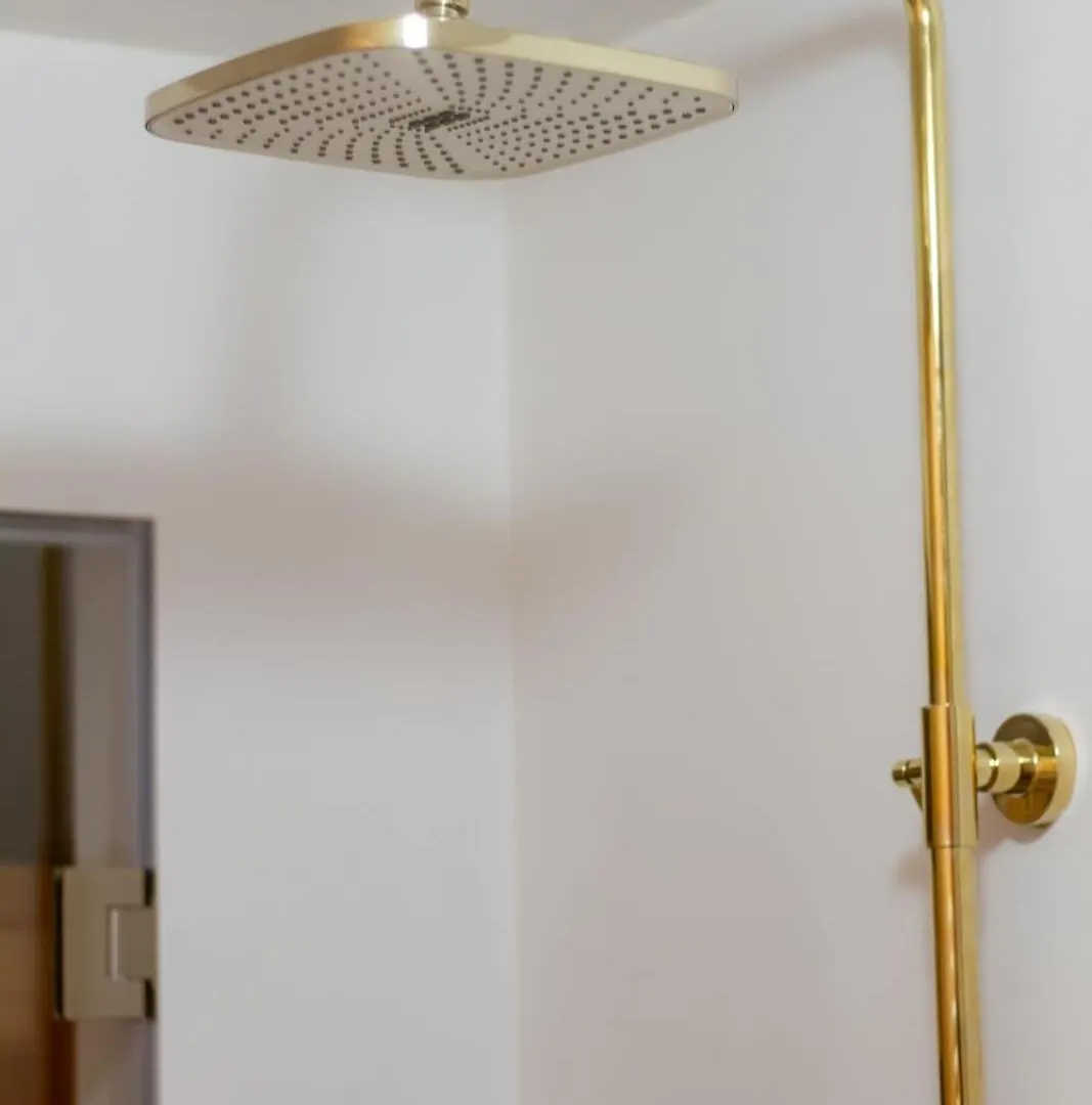 Apartment 2Br Modern Elegance W Sauna And Ac By Budapest